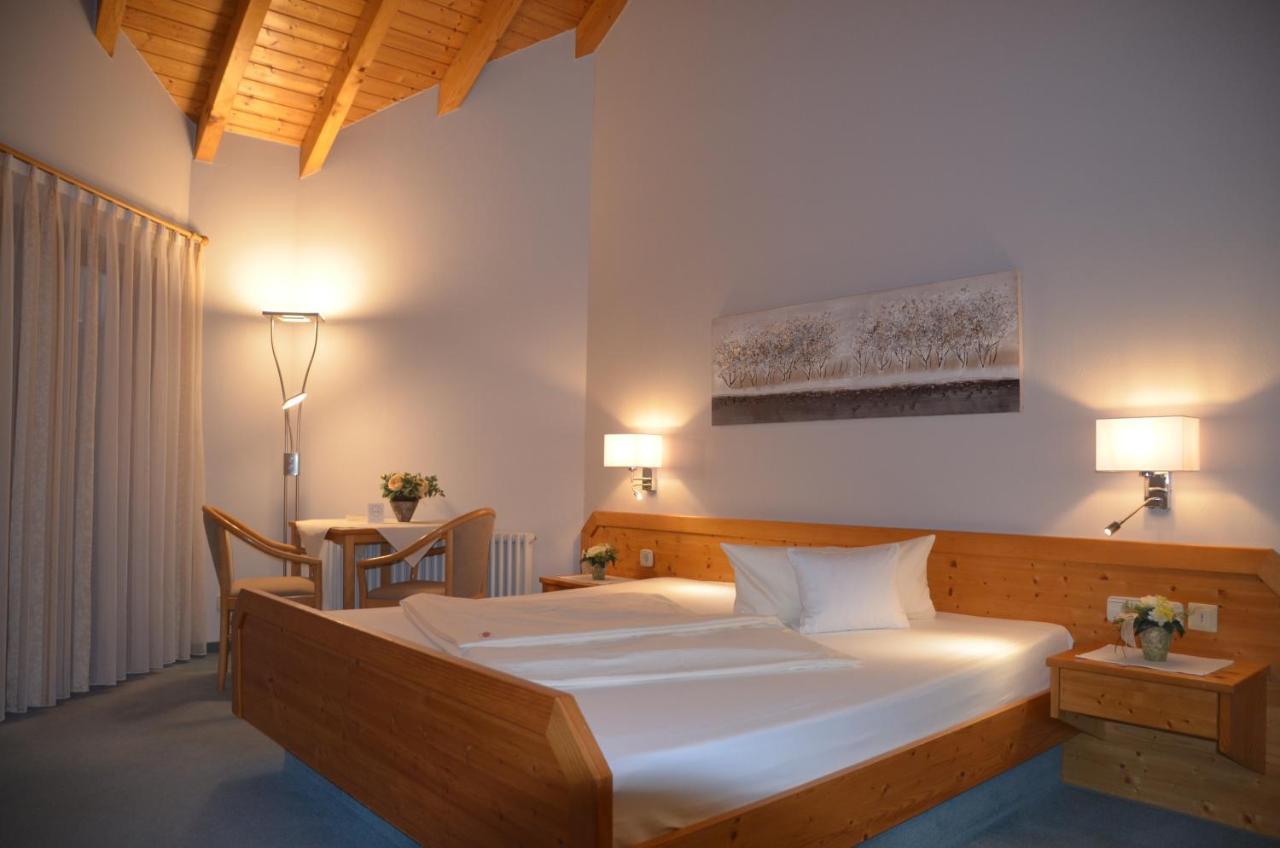 Hotel-Pension Breig Garni Ottenhofen im Schwarzwald Bagian luar foto
